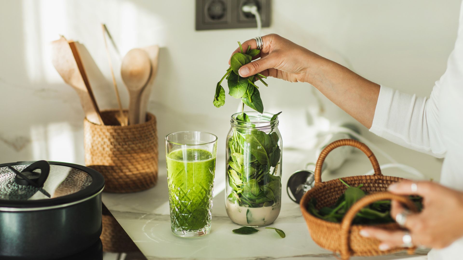 Eight Daily Routines That Increase Cortisol Without You Realizing